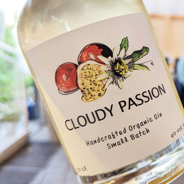 Cloudy Passion Organic Gin naturtrüb